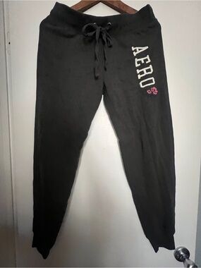 Aeropostale dark grey cinched sweatpants - Small